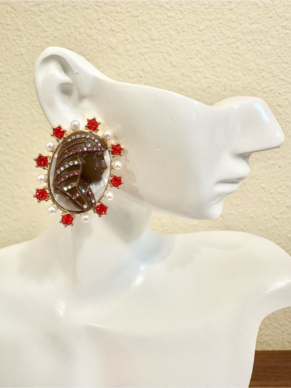 Gold Plated Egyptian/Pharaoh Cameo Earrings w/ Red & Pearl Accents-High Quality